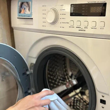 2 Doors- Luxury By The Sea, Easy Parking Kavala