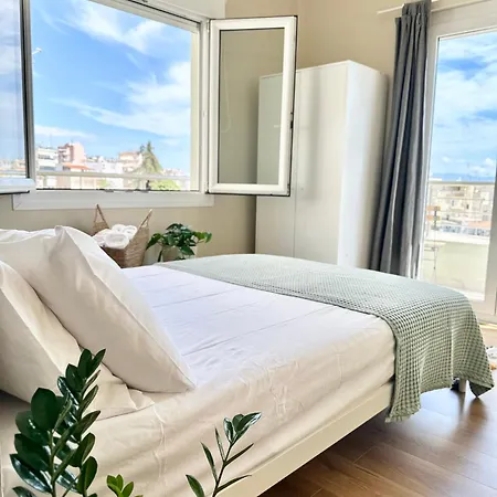 2 Doors * Kavala