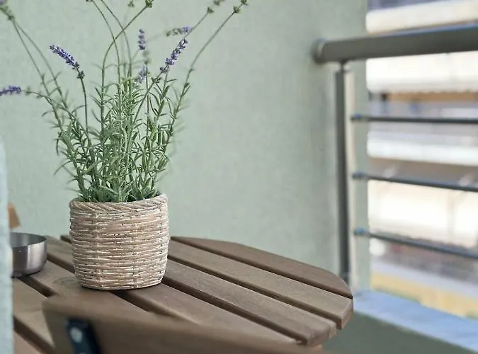 Apartament 2 Doors- Luxury By The Sea, Easy Parking Kavala