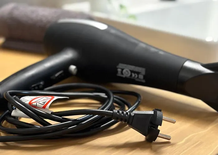 2 Doors- Luxury By The Sea, Easy Parking Kavala